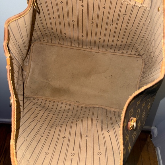 FLASH SALE Louis Vuitton GM Neverfull - Picture 3 of 17